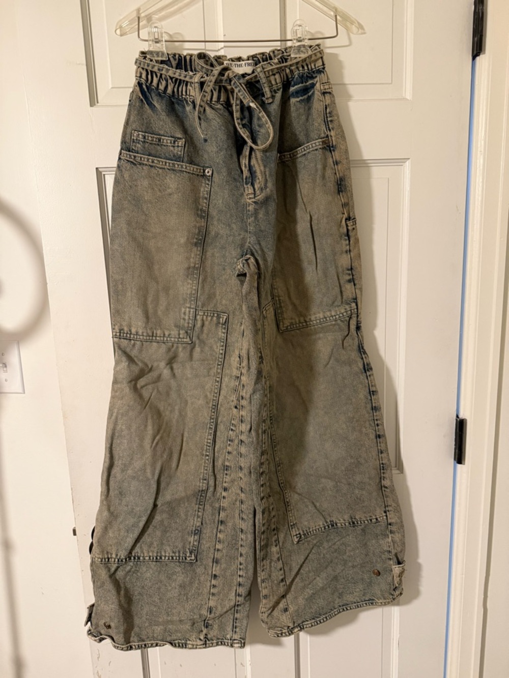 We The Free CRVY Outlaw Wide Leg Jeans in Memphis Mud - Picture 2 of 6